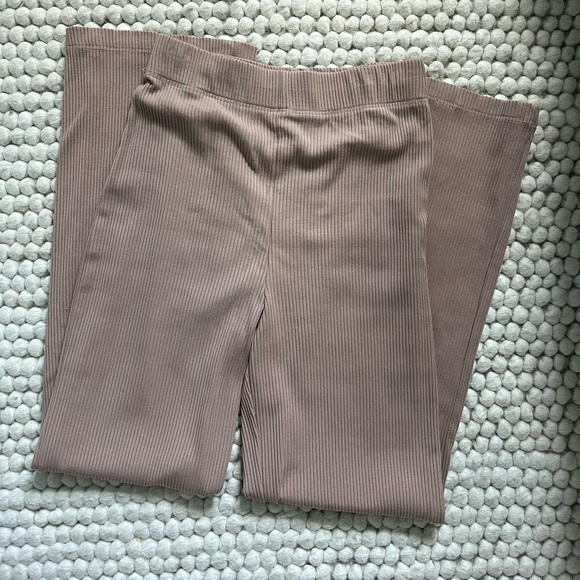 Reformation Set - Picture 9 of 9